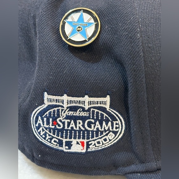 New York Yankees New Era Cooperstown  Collection Fitted Cap Size 7 7/8 with pin - Picture 10 of 11